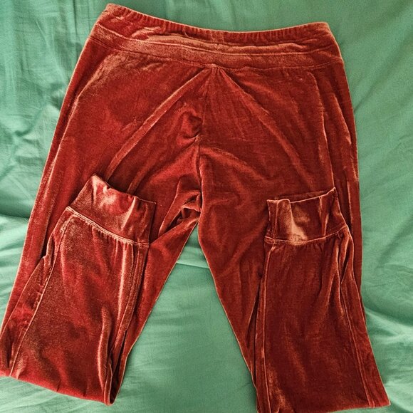 Deep pink velvet jogger - Picture 2 of 3